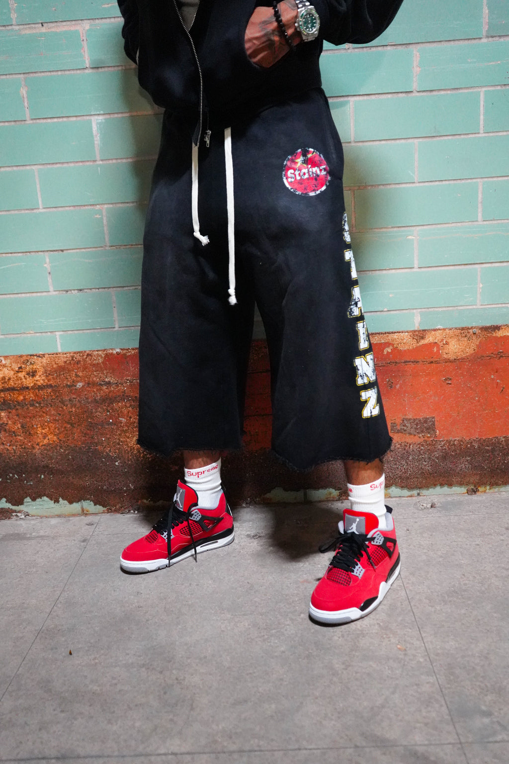 BLACK COMET 1/3 SHORTS